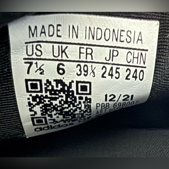 Adidas Swift Run 1.0 Running Shoe Women’s 7.5 - Picture 3 of 7